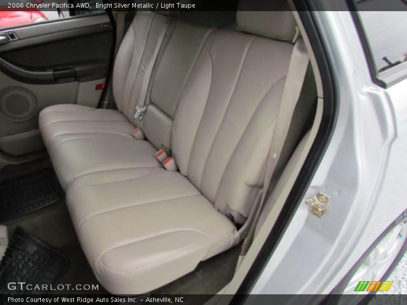 Bright Silver Metallic / Light Taupe 2006 Chrysler Pacifica AWD