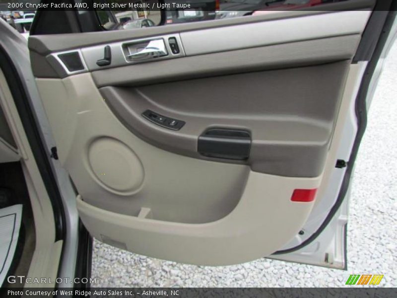 Door Panel of 2006 Pacifica AWD