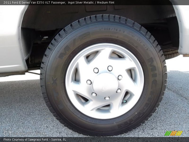 Ingot Silver Metallic / Medium Flint 2011 Ford E Series Van E350 XLT Passenger
