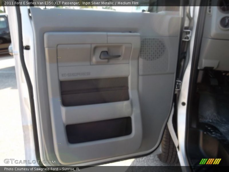 Ingot Silver Metallic / Medium Flint 2011 Ford E Series Van E350 XLT Passenger