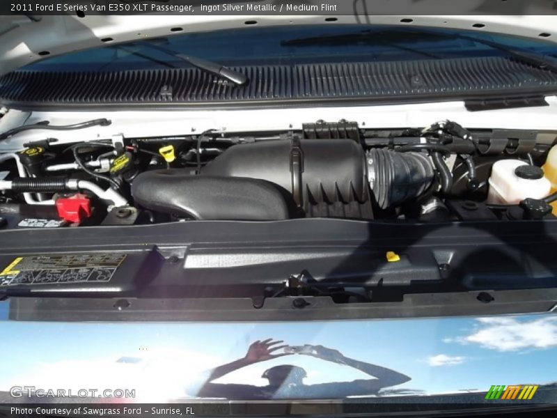 Ingot Silver Metallic / Medium Flint 2011 Ford E Series Van E350 XLT Passenger