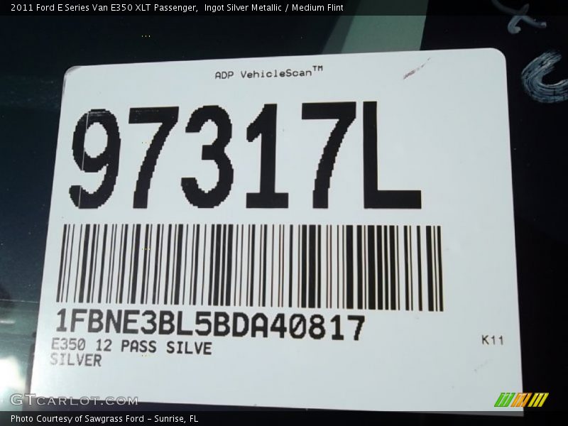 Ingot Silver Metallic / Medium Flint 2011 Ford E Series Van E350 XLT Passenger