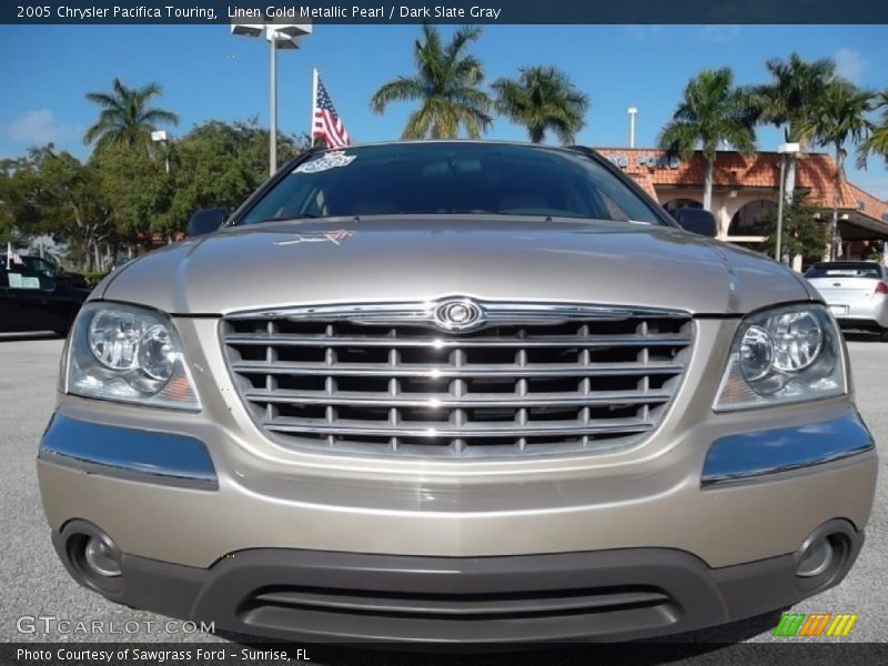 Linen Gold Metallic Pearl / Dark Slate Gray 2005 Chrysler Pacifica Touring
