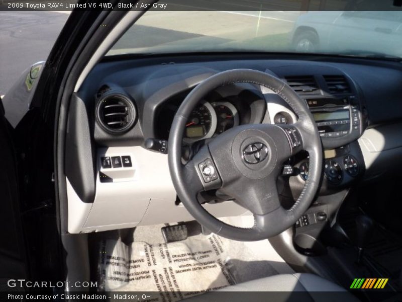 Black / Ash Gray 2009 Toyota RAV4 Limited V6 4WD