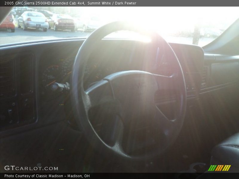 Summit White / Dark Pewter 2005 GMC Sierra 2500HD Extended Cab 4x4