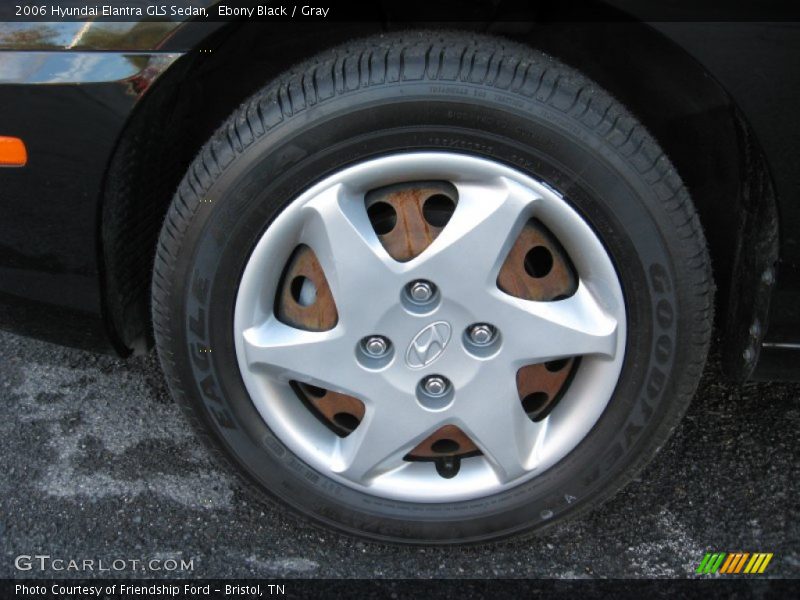 Ebony Black / Gray 2006 Hyundai Elantra GLS Sedan