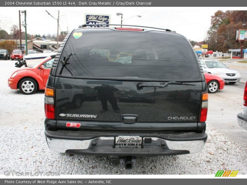 Dark Gray Metallic / Gray/Dark Charcoal 2004 Chevrolet Suburban 1500 LS 4x4