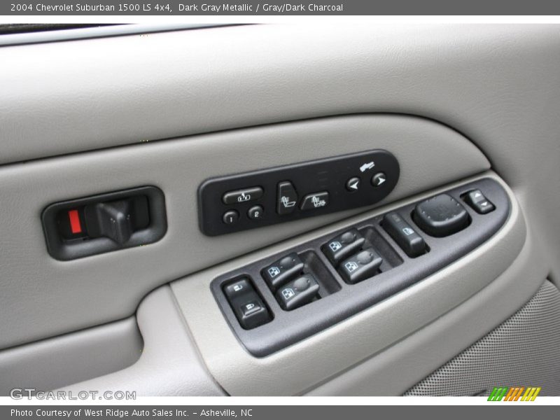 Dark Gray Metallic / Gray/Dark Charcoal 2004 Chevrolet Suburban 1500 LS 4x4