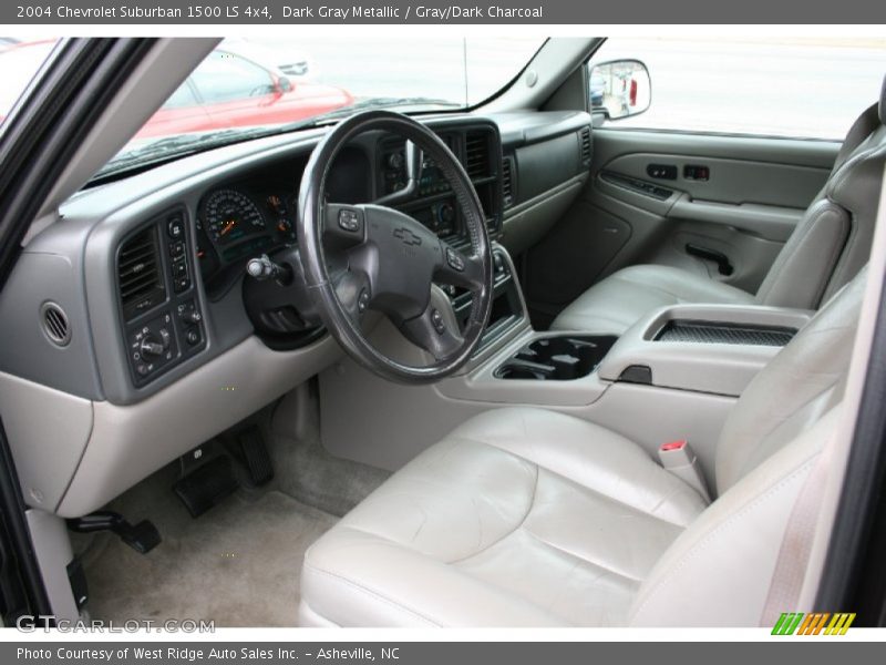 Dark Gray Metallic / Gray/Dark Charcoal 2004 Chevrolet Suburban 1500 LS 4x4