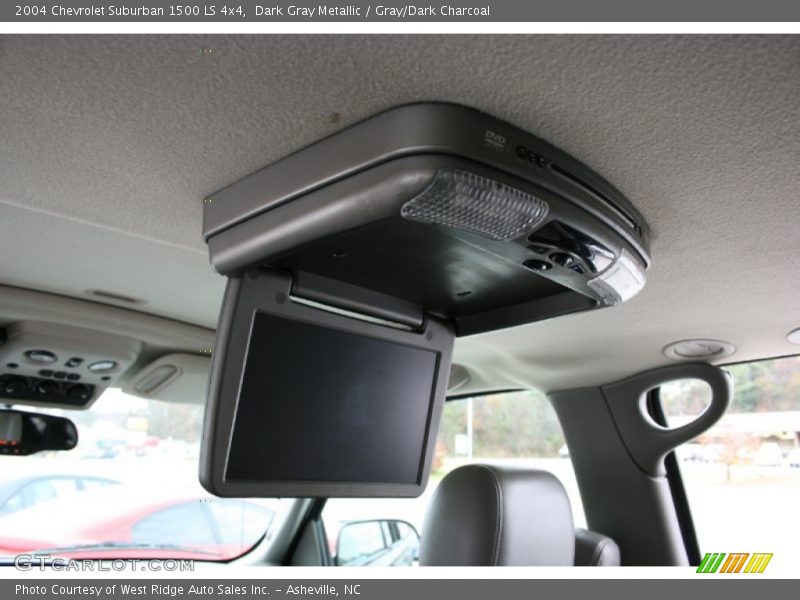 Dark Gray Metallic / Gray/Dark Charcoal 2004 Chevrolet Suburban 1500 LS 4x4