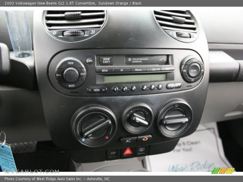 Controls of 2003 New Beetle GLS 1.8T Convertible