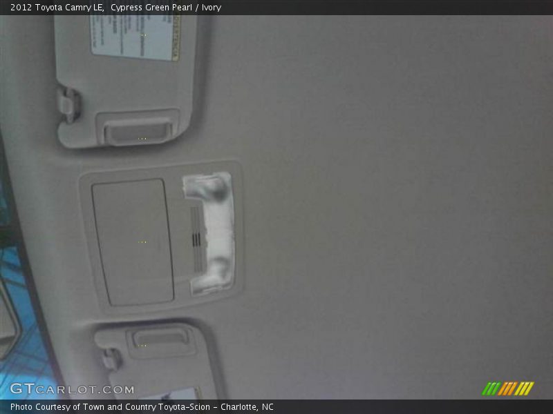 Cypress Green Pearl / Ivory 2012 Toyota Camry LE