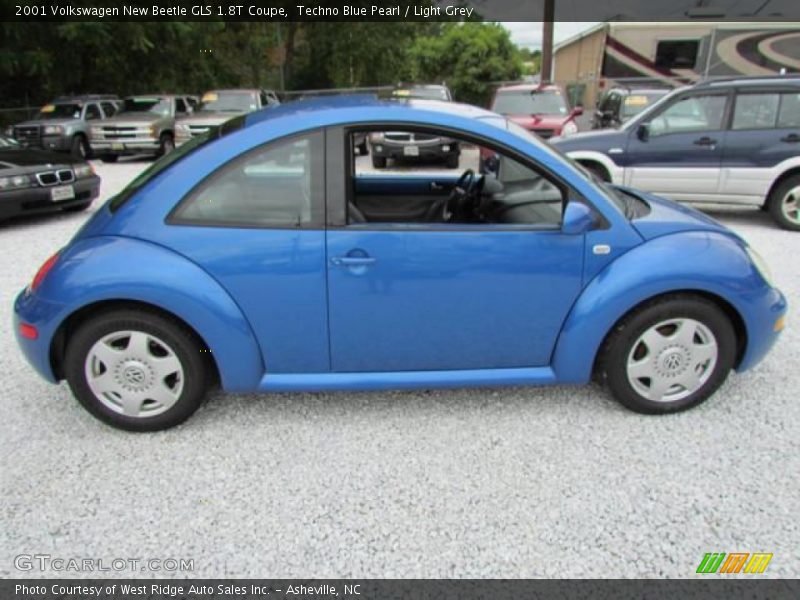 Techno Blue Pearl / Light Grey 2001 Volkswagen New Beetle GLS 1.8T Coupe