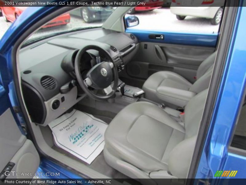 Techno Blue Pearl / Light Grey 2001 Volkswagen New Beetle GLS 1.8T Coupe