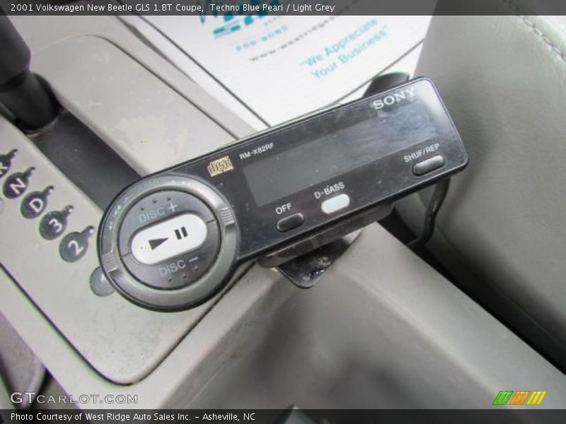 Techno Blue Pearl / Light Grey 2001 Volkswagen New Beetle GLS 1.8T Coupe