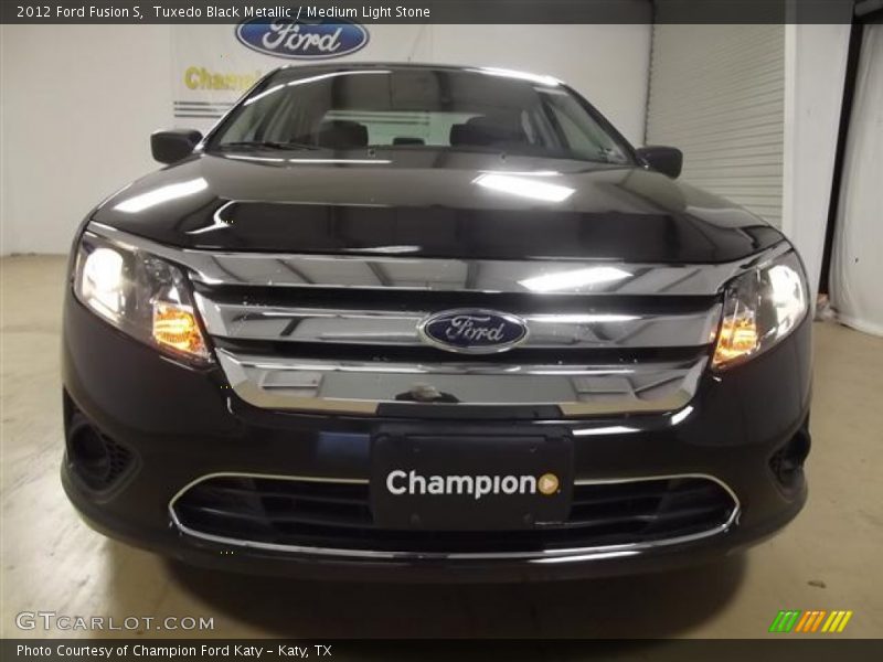 Tuxedo Black Metallic / Medium Light Stone 2012 Ford Fusion S