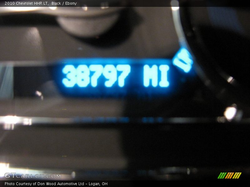 Black / Ebony 2010 Chevrolet HHR LT