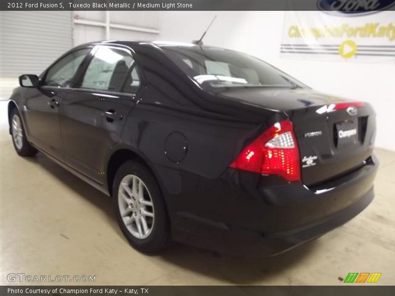 Tuxedo Black Metallic / Medium Light Stone 2012 Ford Fusion S