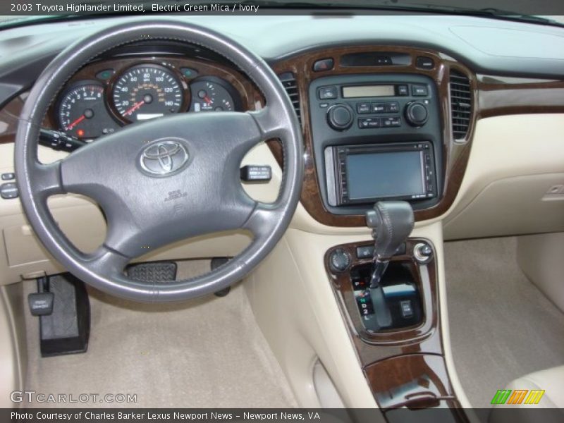Electric Green Mica / Ivory 2003 Toyota Highlander Limited