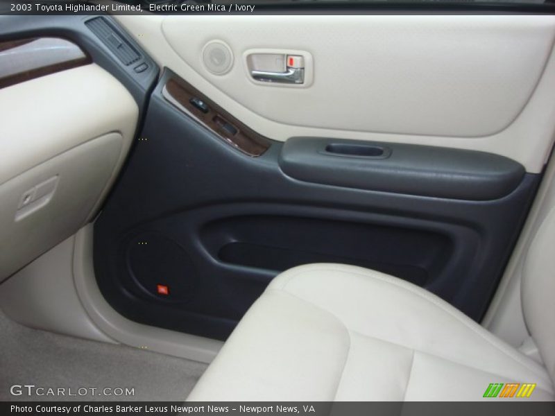 Electric Green Mica / Ivory 2003 Toyota Highlander Limited