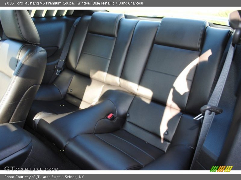 Windveil Blue Metallic / Dark Charcoal 2005 Ford Mustang V6 Premium Coupe