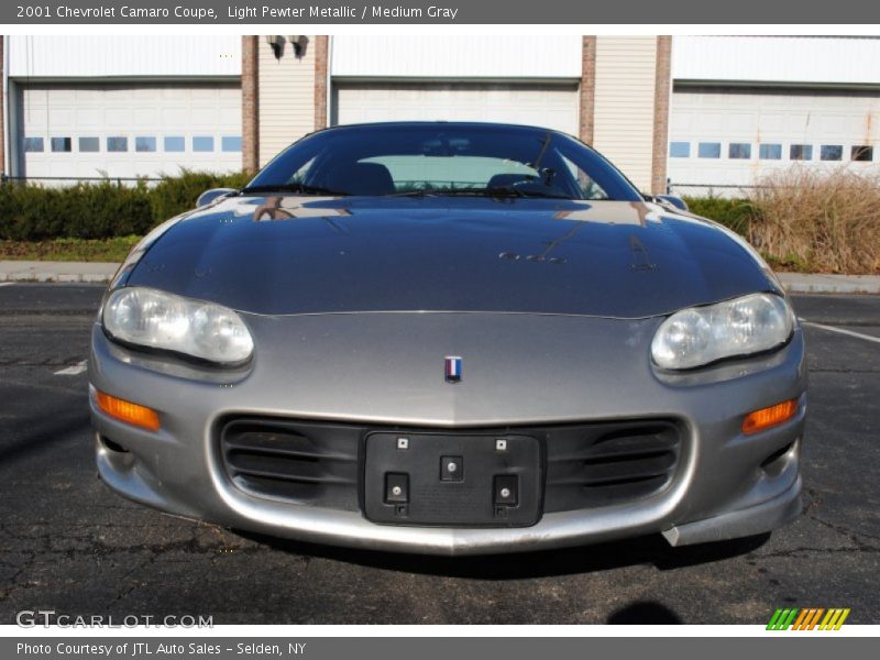 Light Pewter Metallic / Medium Gray 2001 Chevrolet Camaro Coupe