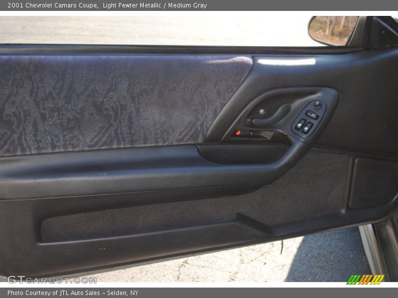 Light Pewter Metallic / Medium Gray 2001 Chevrolet Camaro Coupe