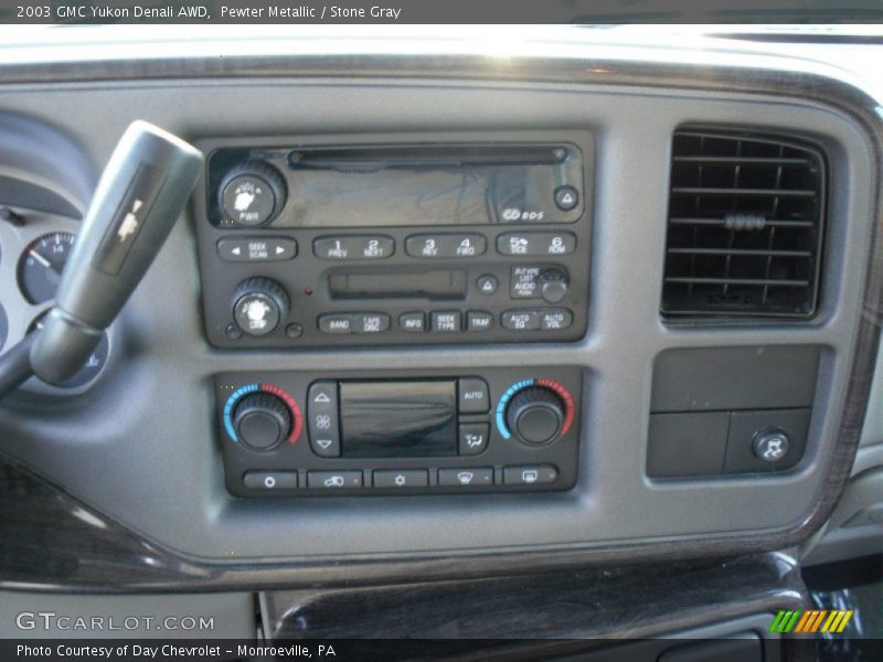 Pewter Metallic / Stone Gray 2003 GMC Yukon Denali AWD