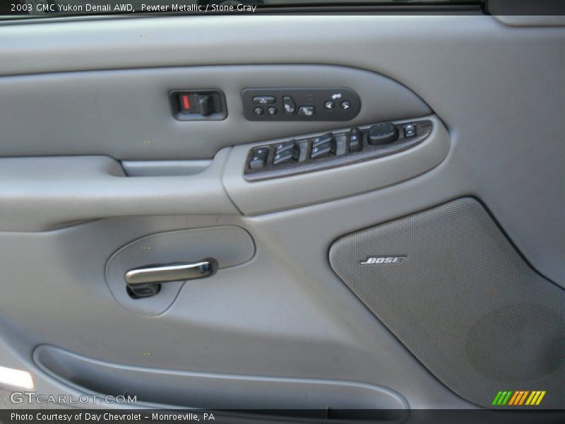 Pewter Metallic / Stone Gray 2003 GMC Yukon Denali AWD