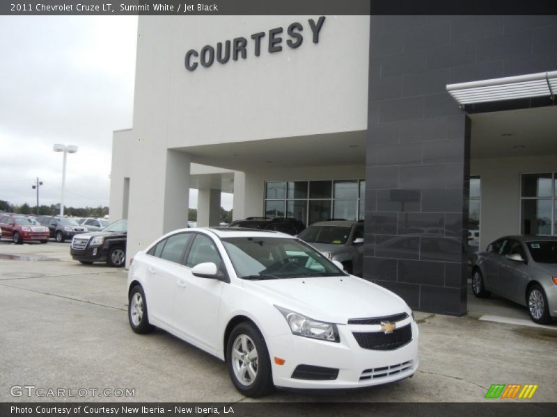 Summit White / Jet Black 2011 Chevrolet Cruze LT