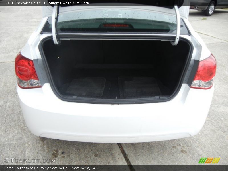 Summit White / Jet Black 2011 Chevrolet Cruze LT
