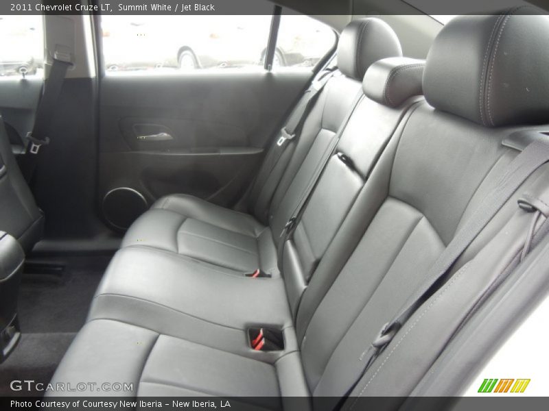 Summit White / Jet Black 2011 Chevrolet Cruze LT