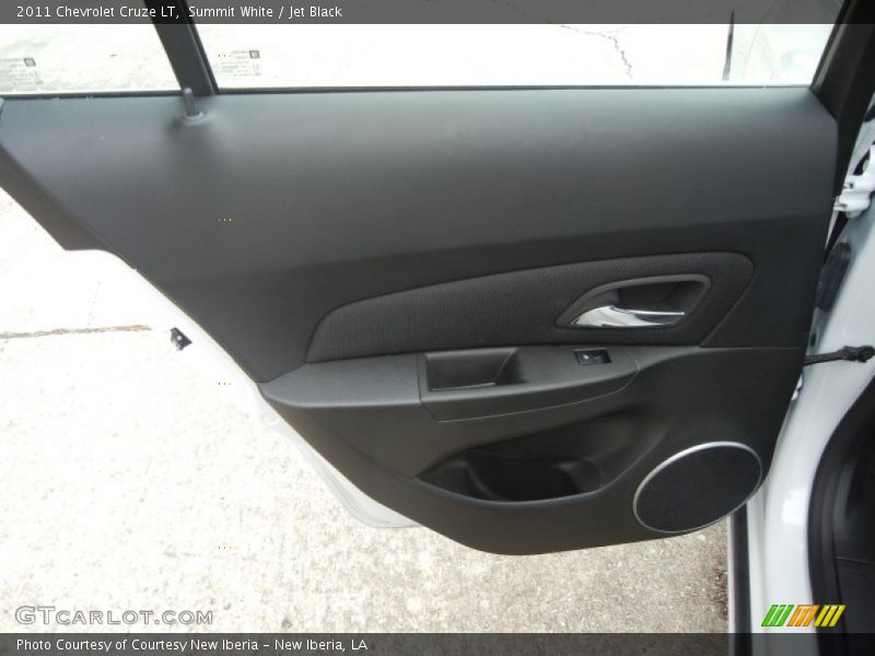 Summit White / Jet Black 2011 Chevrolet Cruze LT