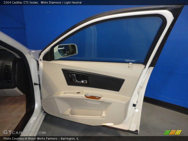White Diamond / Light Neutral 2004 Cadillac CTS Sedan