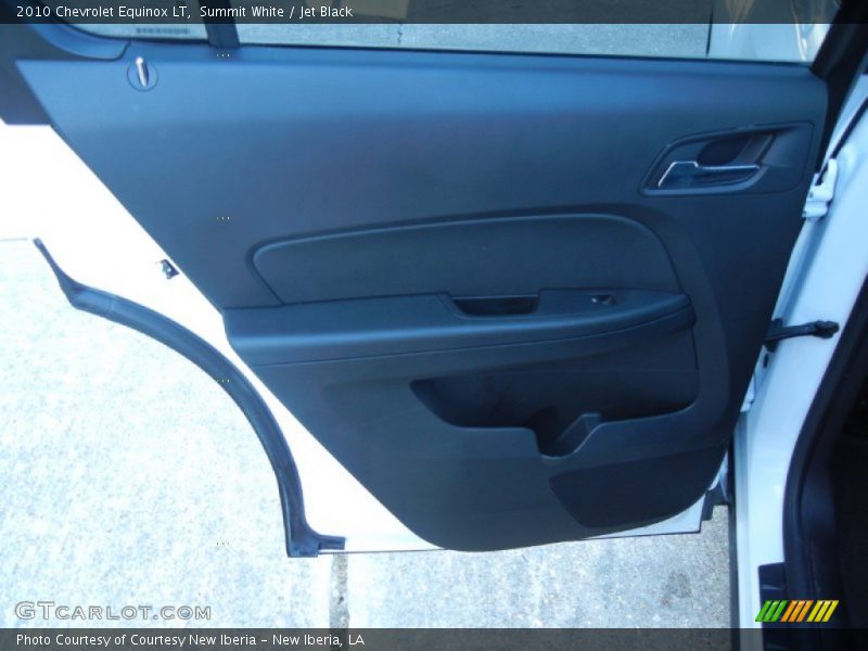 Summit White / Jet Black 2010 Chevrolet Equinox LT