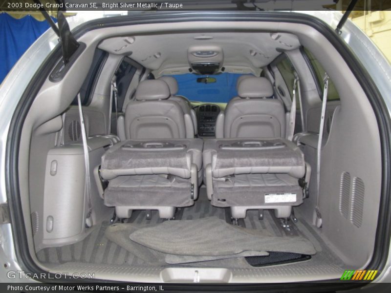 Bright Silver Metallic / Taupe 2003 Dodge Grand Caravan SE