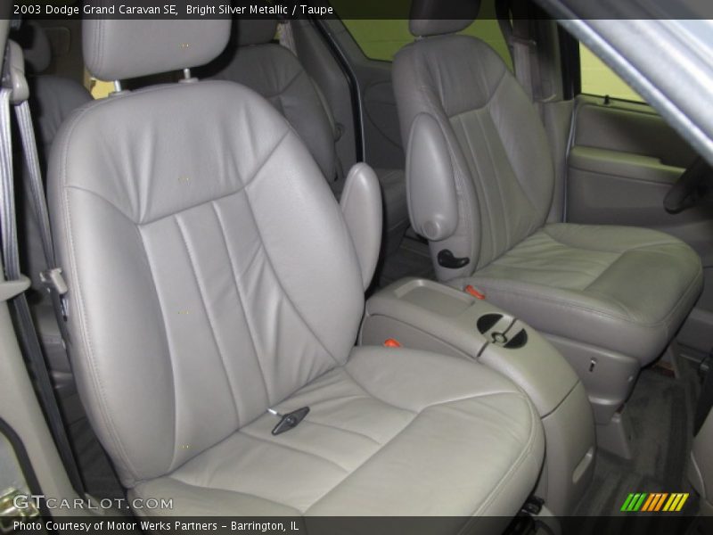 Bright Silver Metallic / Taupe 2003 Dodge Grand Caravan SE