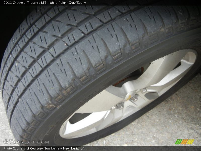 White / Light Gray/Ebony 2011 Chevrolet Traverse LTZ