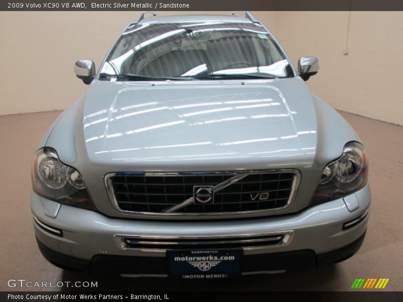 Electric Silver Metallic / Sandstone 2009 Volvo XC90 V8 AWD