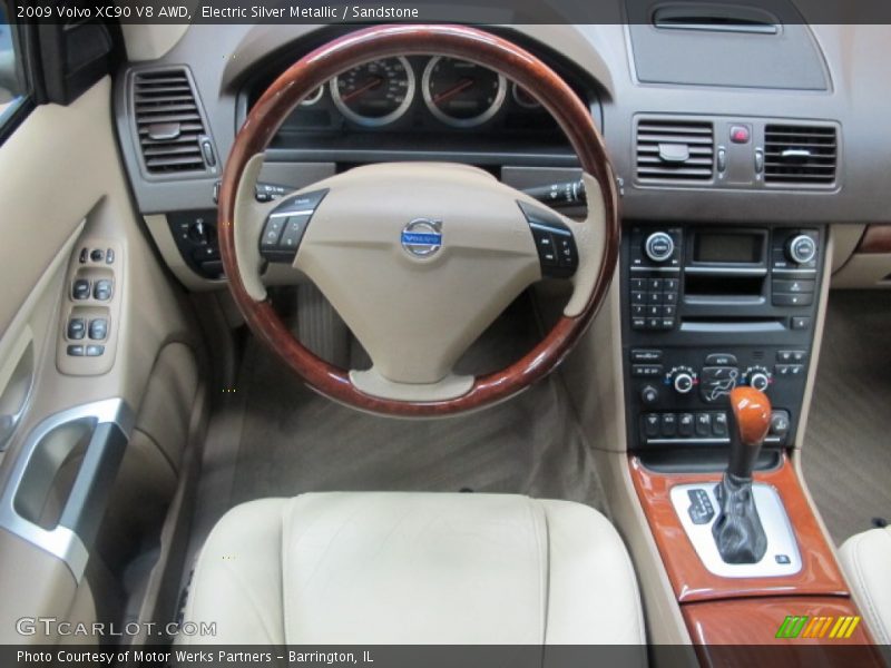 Electric Silver Metallic / Sandstone 2009 Volvo XC90 V8 AWD