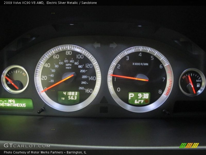 Electric Silver Metallic / Sandstone 2009 Volvo XC90 V8 AWD