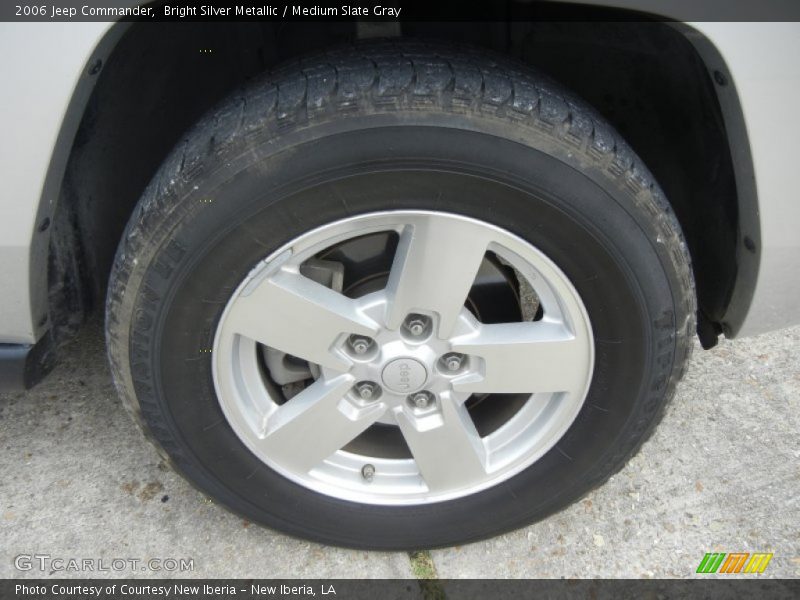 Bright Silver Metallic / Medium Slate Gray 2006 Jeep Commander