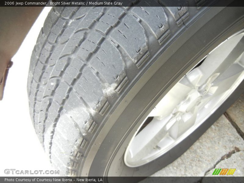 Bright Silver Metallic / Medium Slate Gray 2006 Jeep Commander