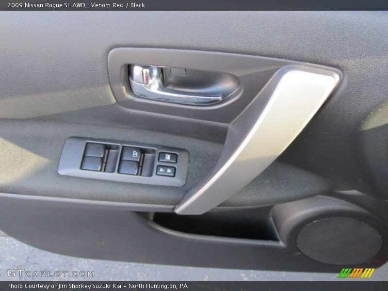 Venom Red / Black 2009 Nissan Rogue SL AWD