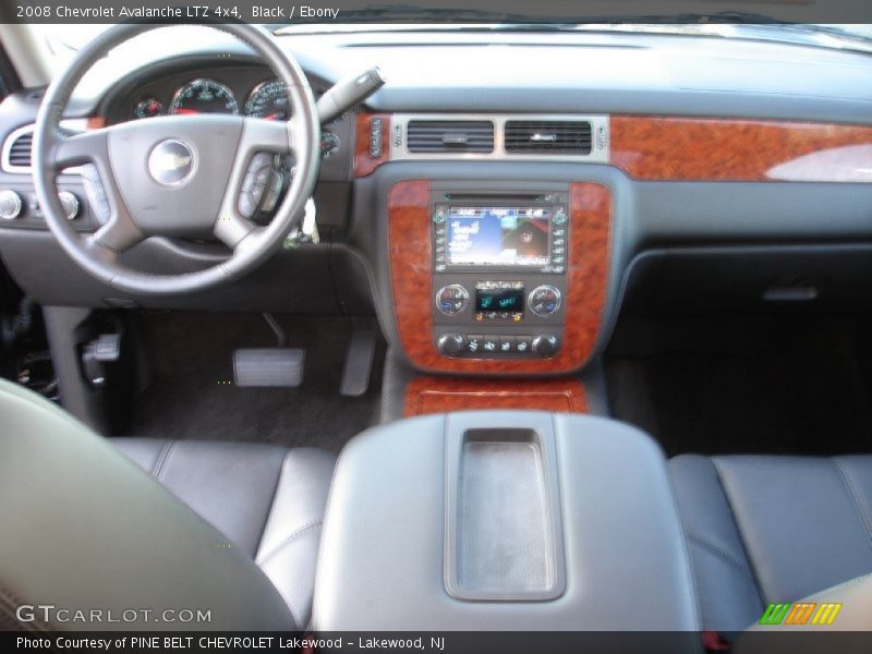 Black / Ebony 2008 Chevrolet Avalanche LTZ 4x4