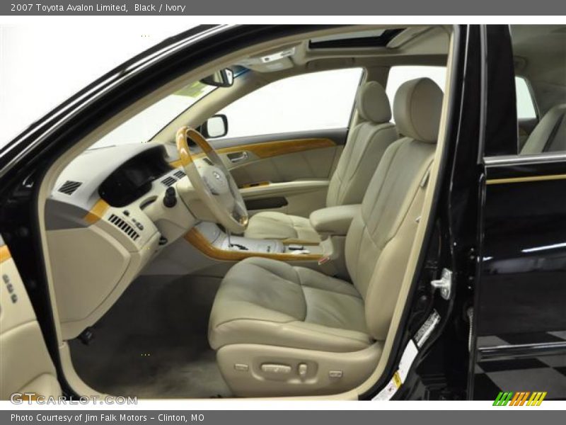 Black / Ivory 2007 Toyota Avalon Limited