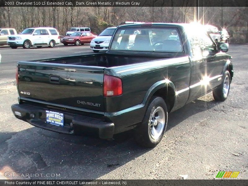Dark Green Metallic / Medium Gray 2003 Chevrolet S10 LS Extended Cab