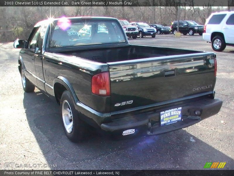 Dark Green Metallic / Medium Gray 2003 Chevrolet S10 LS Extended Cab