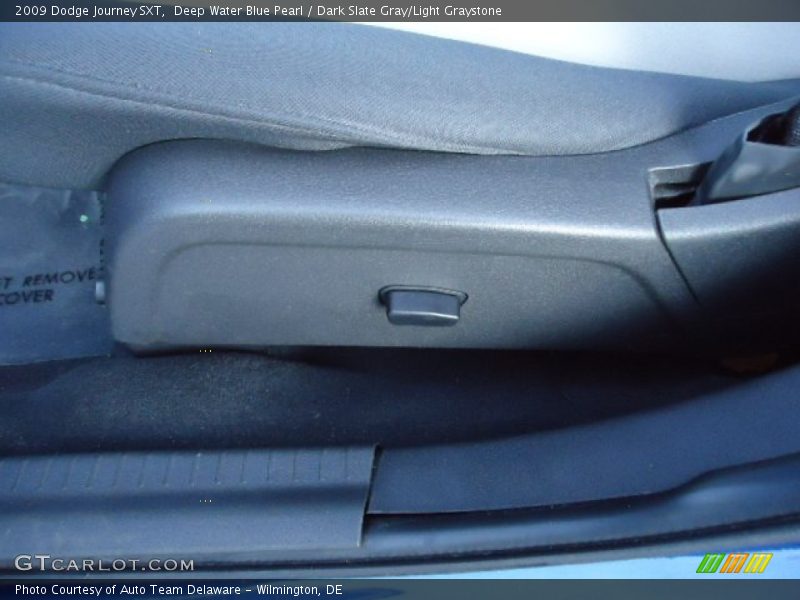 Deep Water Blue Pearl / Dark Slate Gray/Light Graystone 2009 Dodge Journey SXT