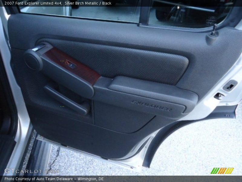 Silver Birch Metallic / Black 2007 Ford Explorer Limited 4x4